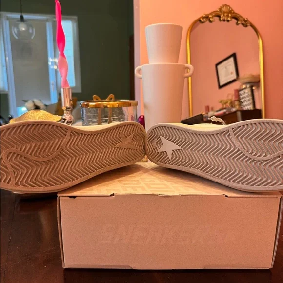 Golden Goose Tan and Cream Star Sneakers - Picture 3 of 5